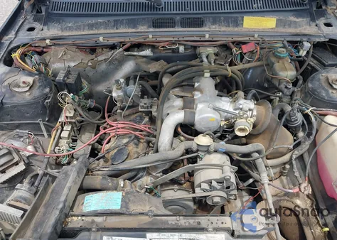 1983 Peugeot 505 z USA, uszkodzony, nr VIN VF3BA11F9DS338978